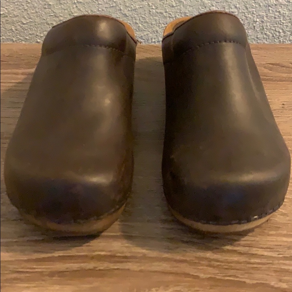 EUC Brown Leather Sanita Clogs